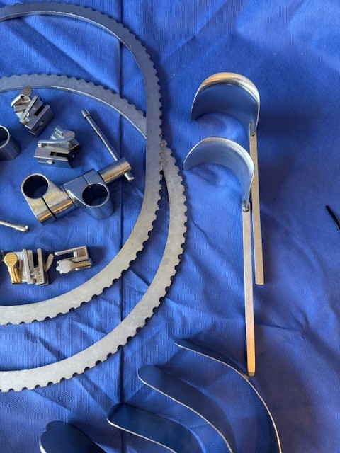 Brookwalter Retractor System