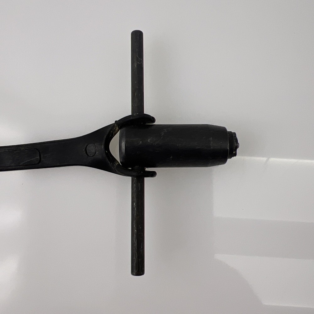 Cable Television CATV Security Box Key Utility Company ￼