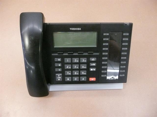 Toshiba DP5032-SD Phone
