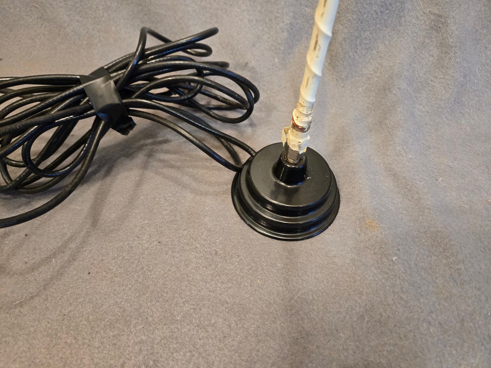 vintage 26" magnet mount cb antenna * untested*