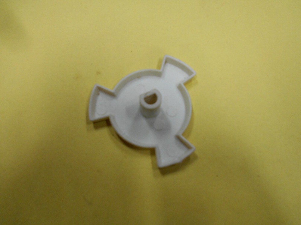 *MICROWAVE TRAY SUPPORT BISQUE 2 1/2" ROUND FREE SHIPPING