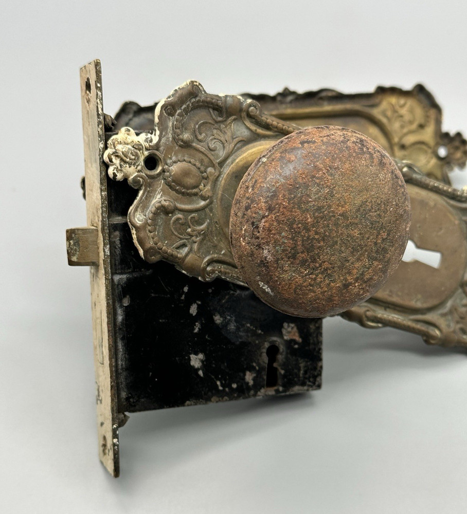 Antique Pocket Door Lock and Hardware No Key!