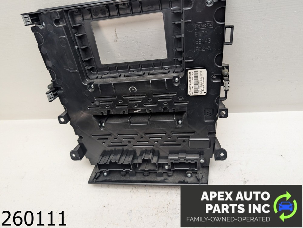 FORD FUSION 2013 A/V Equipment control panel