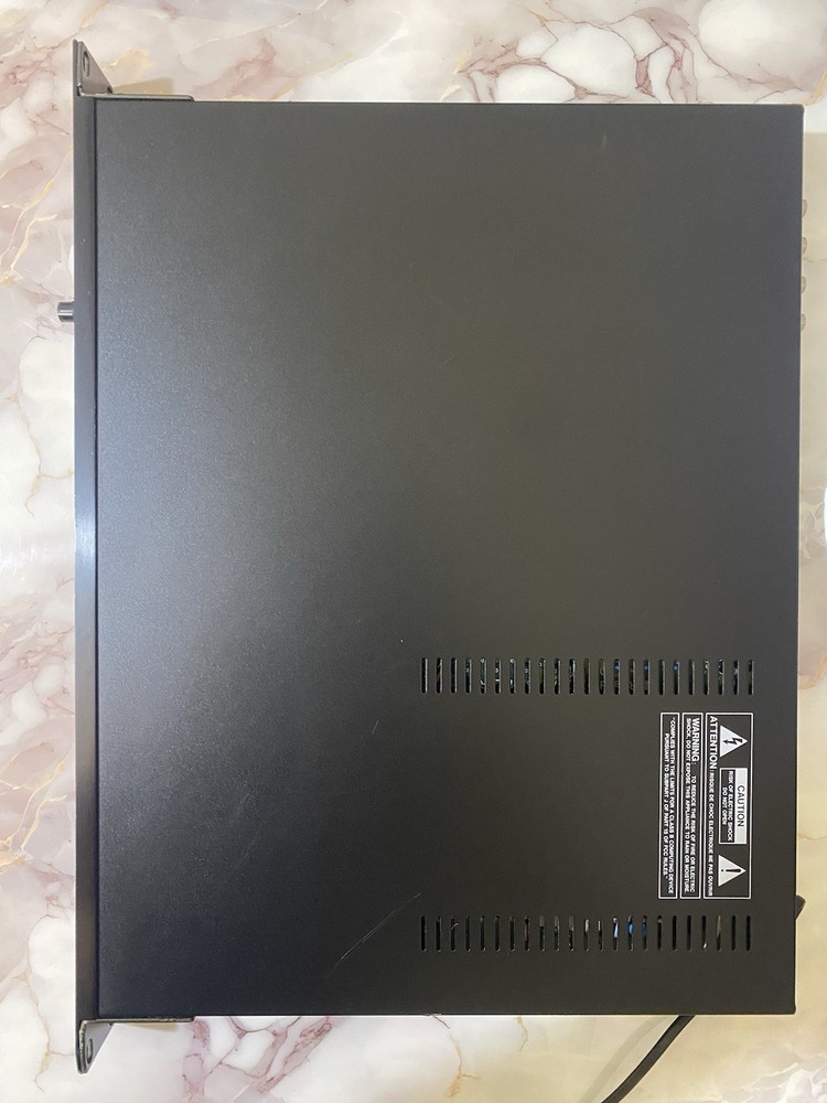 Vintage Roland S-330 DIGITAL SAMPLER Rack Mount Sampler Tested Working **READ**