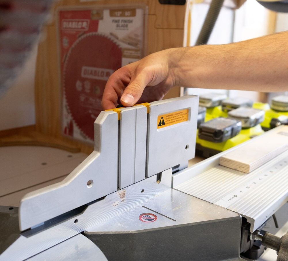 FastCap Crown Stop Fence