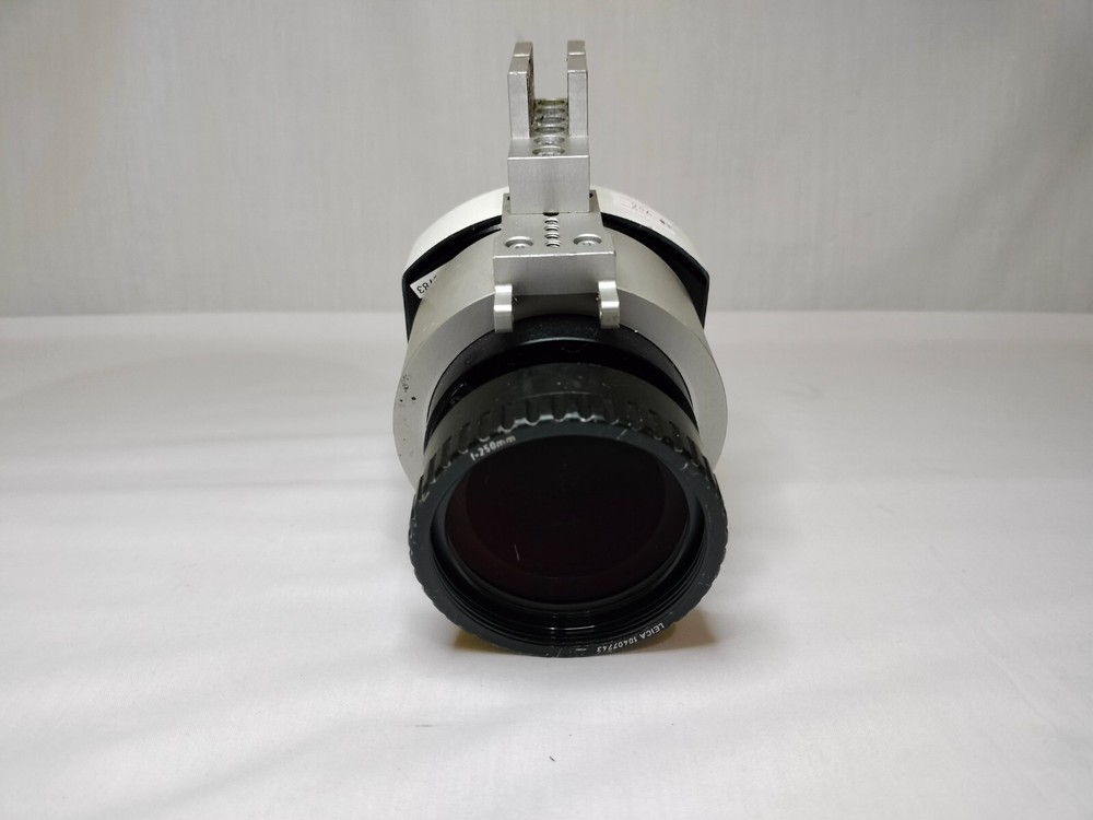 Leica 10407743 Binocular Microscope Head w/ 2pcs. Eyepiece