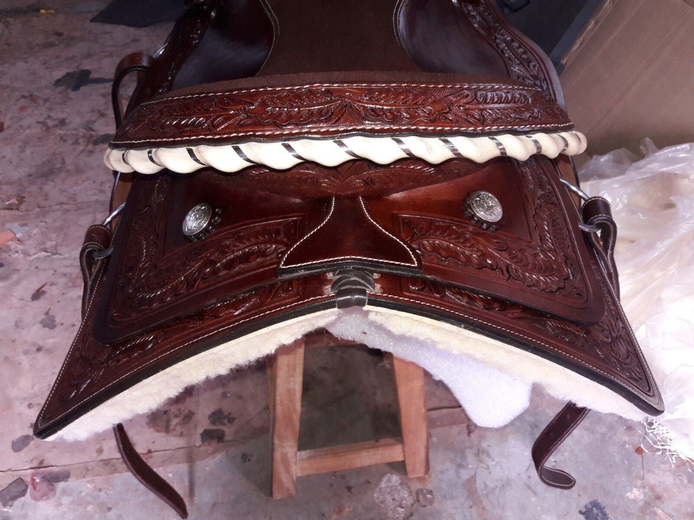 brown leather western saddle Pleasure Style Saddle. size all