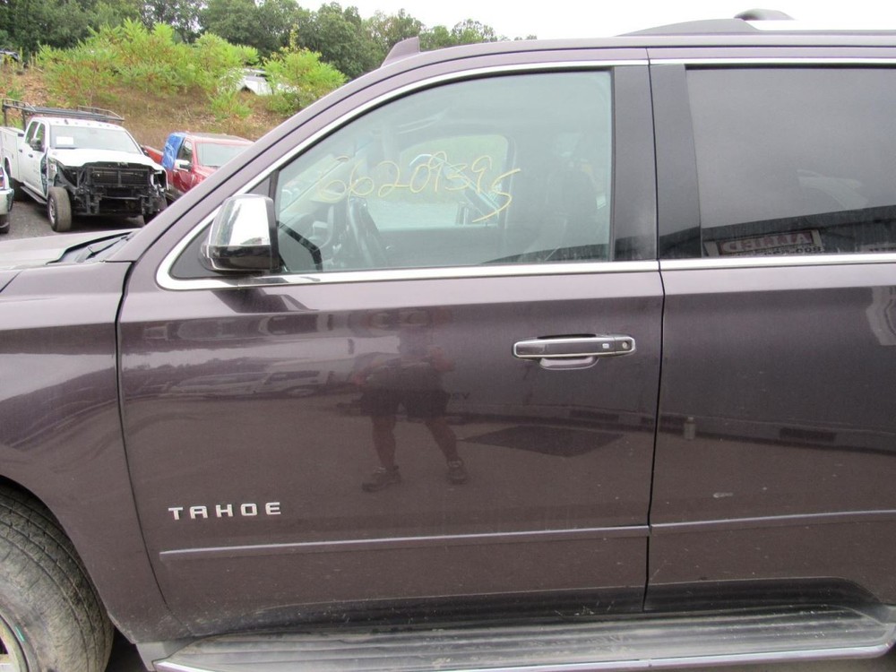 TAHOE 2015 Glove Box 1071203