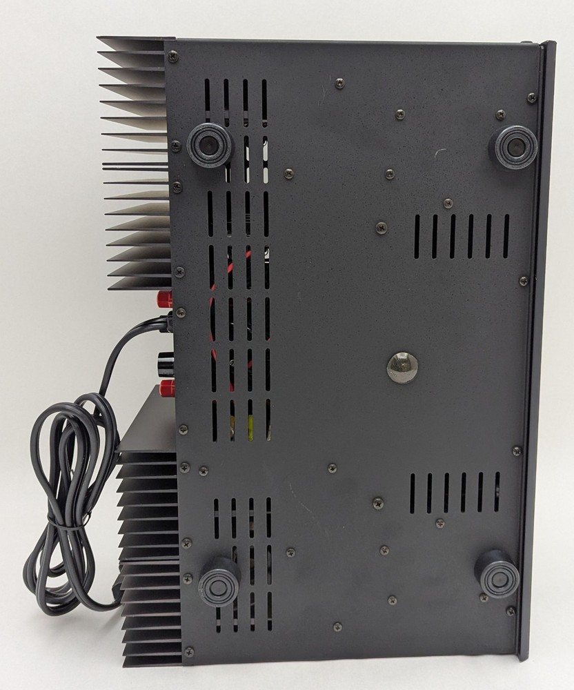Vintage ADCOM GFA-555 Stereo Power Amplifier 200WPC Nelson Pass Design - Tested