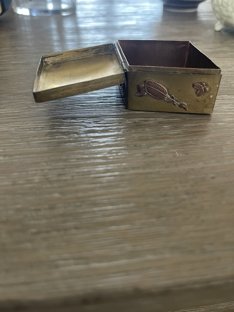 Japanese meiji trinket box