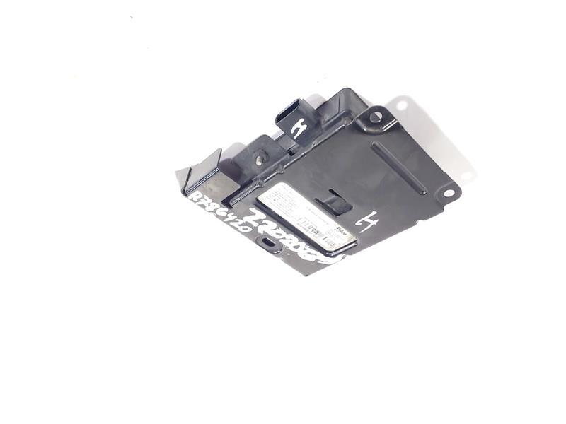 Used Blind Spot Detection System Warning Control Module fits: 2011 Jaguar Xf Dri
