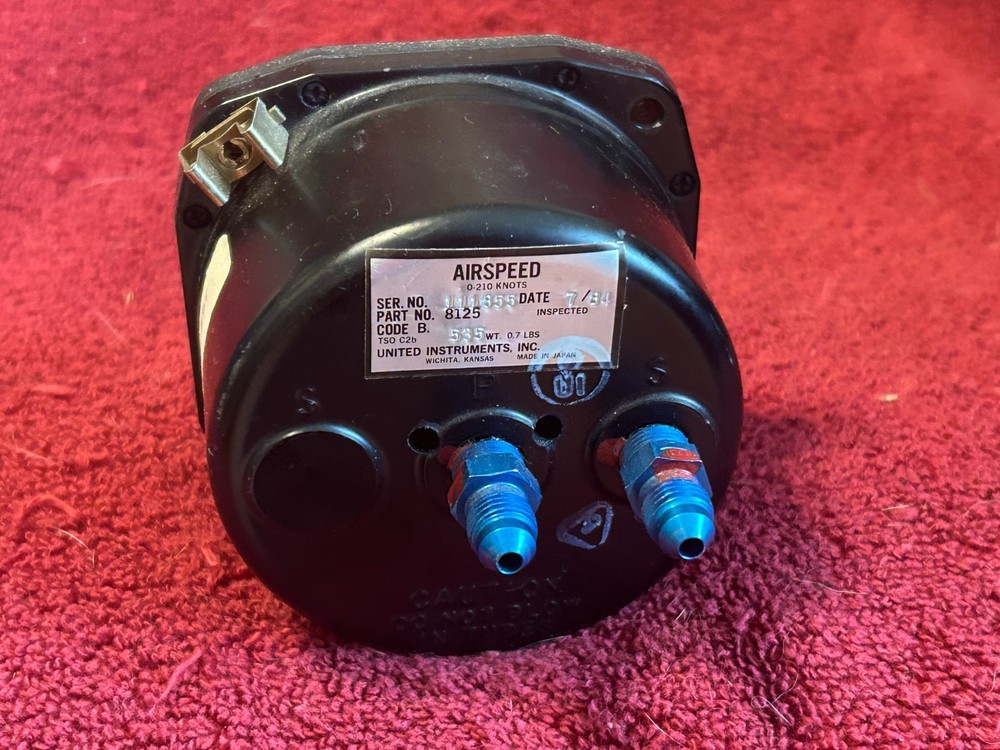 UNITED INSTRUMENTS TRUE AIRSPEED INDICATOR P/N 8125 CODE B.535