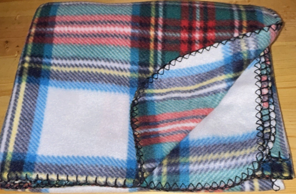 Handmade Fleece Blanket Multicolor Plaid & Tartan Rectangular Bedroom