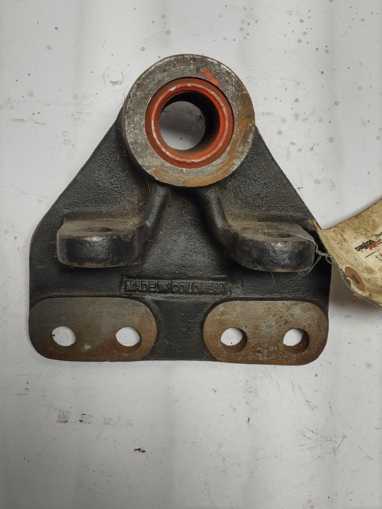 Spring Hanger 338-841