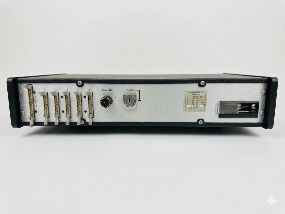 Unit Instruments URS-100-5 Gas Flow Controller