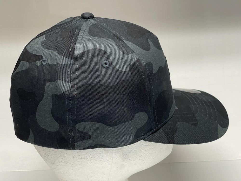 Fox Racing Fox Head Flexfit Hat Dark Camo Camouflage NWT