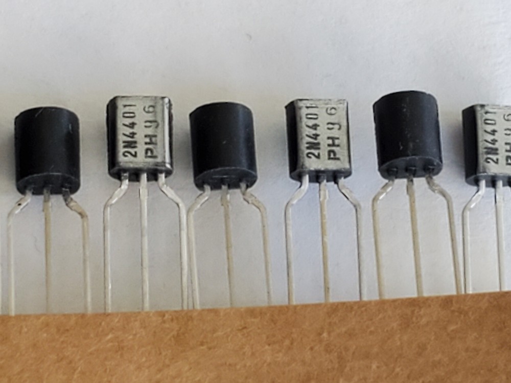 10pcs 2N4401 NPN General Purpose Transistor 6C2C