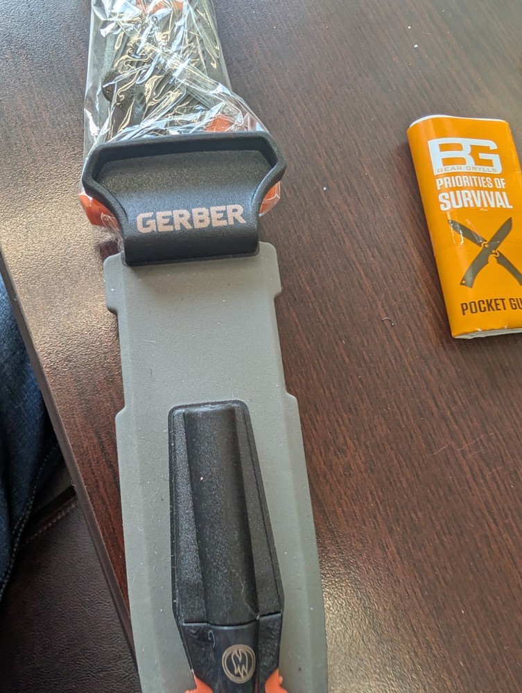 gerber bear grylls knife