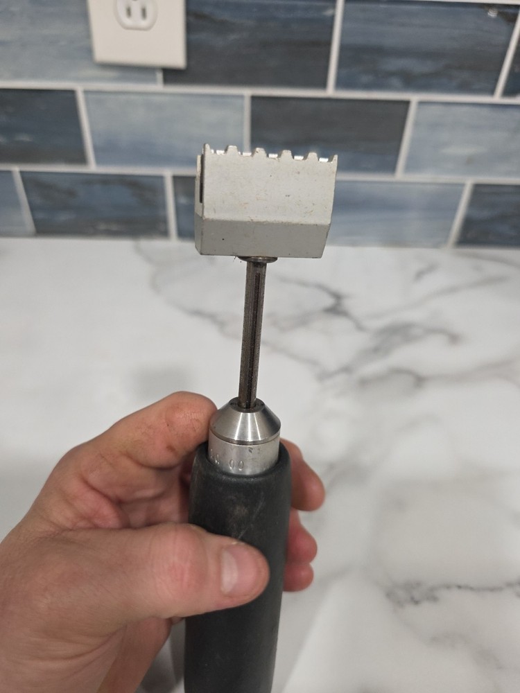 Siemon PUNCH DOWN COMPUTOR CABLING TOOL 788H1 30 98