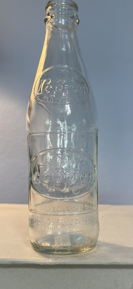 Dr. Pepper Soda Bottle 1973 10oz. 7 3/4" (TPJ#2)