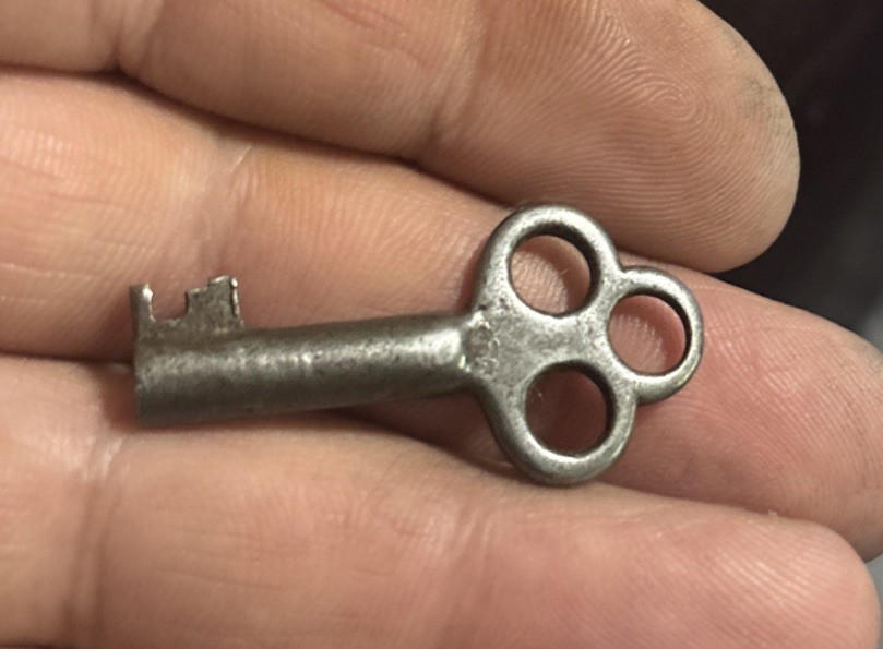 Original Steamer Trunk Key S 53
