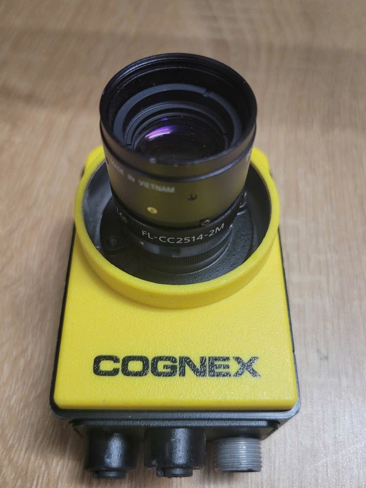 Cognex IS7402-01 Smart camera Tested