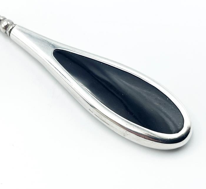 ART DECO SILVER BUTTON HOOK LONDON 1929