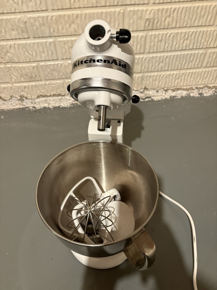 Kitchen Aid Artisan Mixer