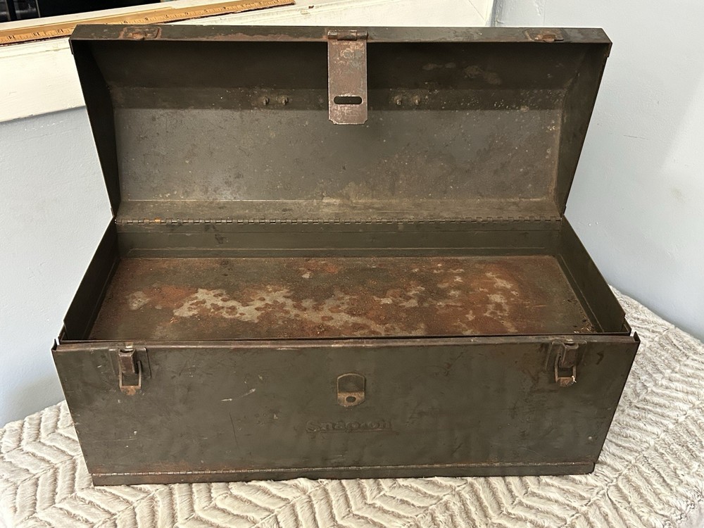 EARLY SNAP ON TOOLS A FRAME TOOL BOX with 2 PULL OUT DRAWERS RARE