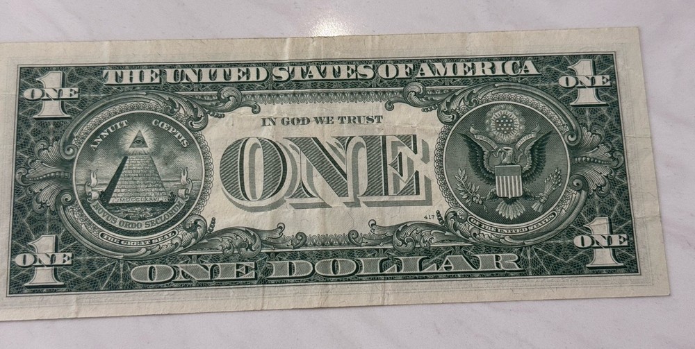 1957 A $1 ONE DOLLAR SILVER CERTIFICATE, 226