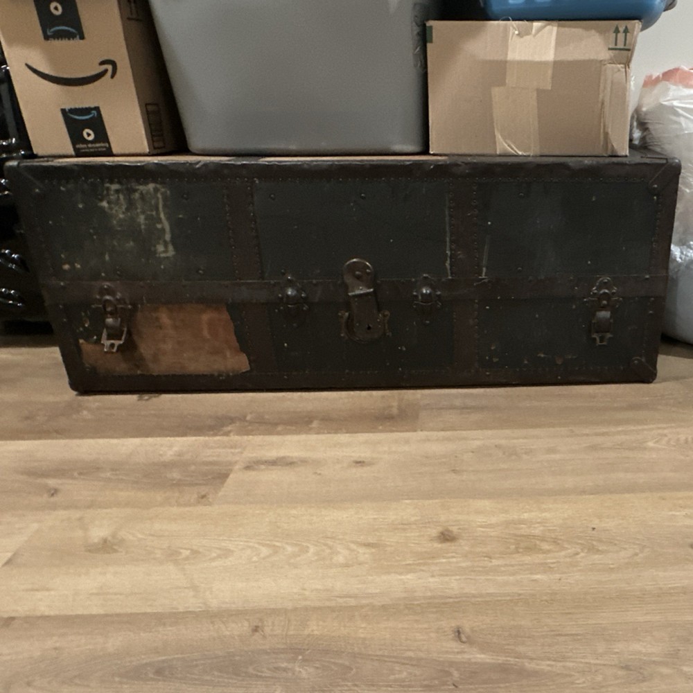 Antique Wood Metal Trunk Black Brown Lockable Rectangular Solid Hinged Chest