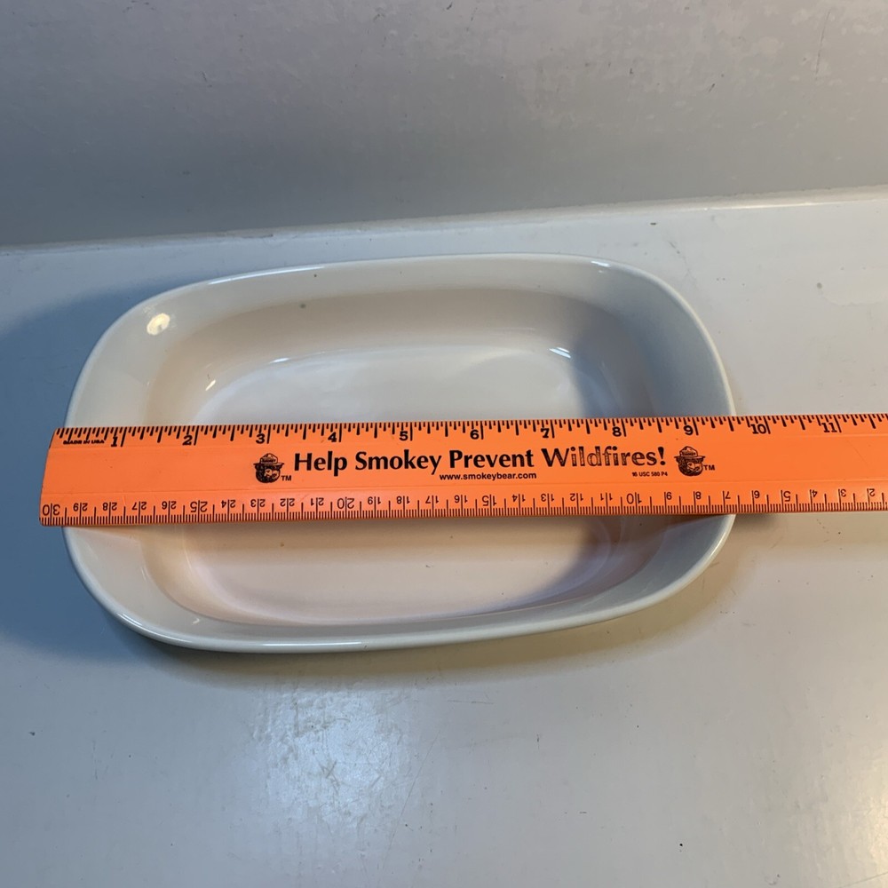 Corning Ware Etch Stoneware Baking Dish Rectangular 27 oz Red White 9.5" x 6.25"