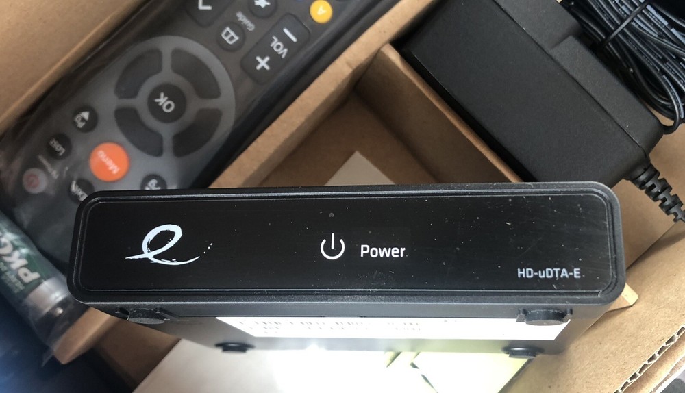 Evolution Digital HD Set Top Box DMS2004UHD With AC Adapter Remote HDMI Cable