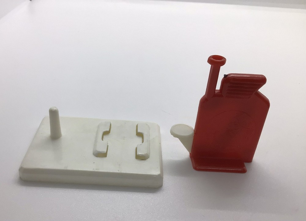 VINTAGE AUTOMATIC NEEDLE THREADER WITH THREAD CUTTER IN ORIGINAL BOX