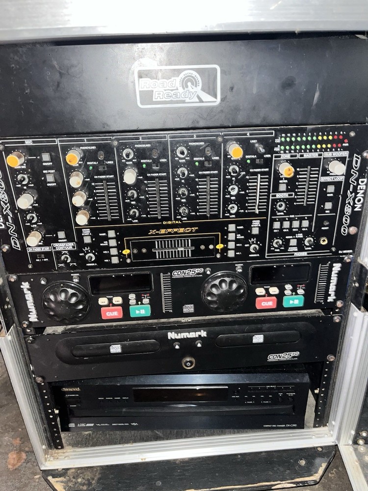 Dj Equipment And Dn-X800