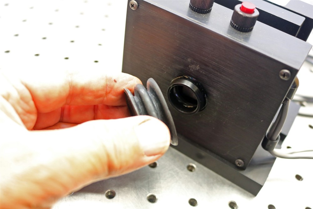 Lee Laser Electric Shutter & Profilier Module On Adj. Mount W/ Filter - - E2791