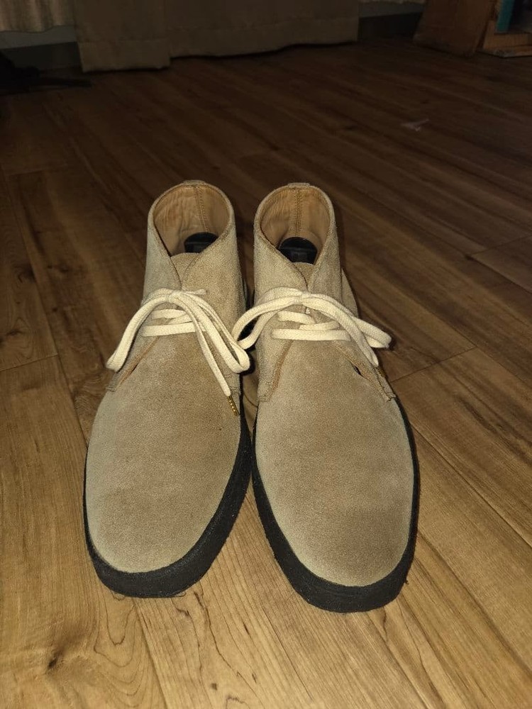 Trickers mudguard UK9 chukka boots