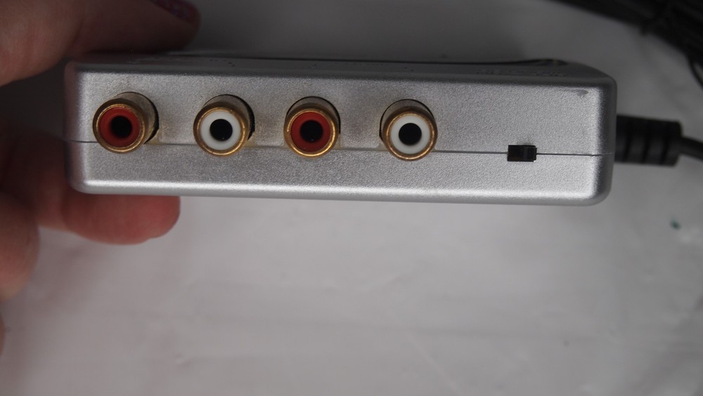 Behringer U-CONTROL UCA202 USB Audio Interface & Optical Out for PC Mac