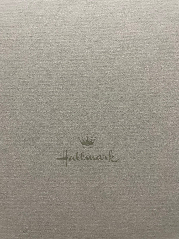 Hallmark Stationary 16 Decorated Sheets, Plain Sheets & Envelopes Flower Design