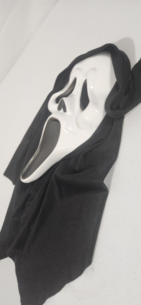 Scream Ghost Face Mask Ghost Face Lives Halloween