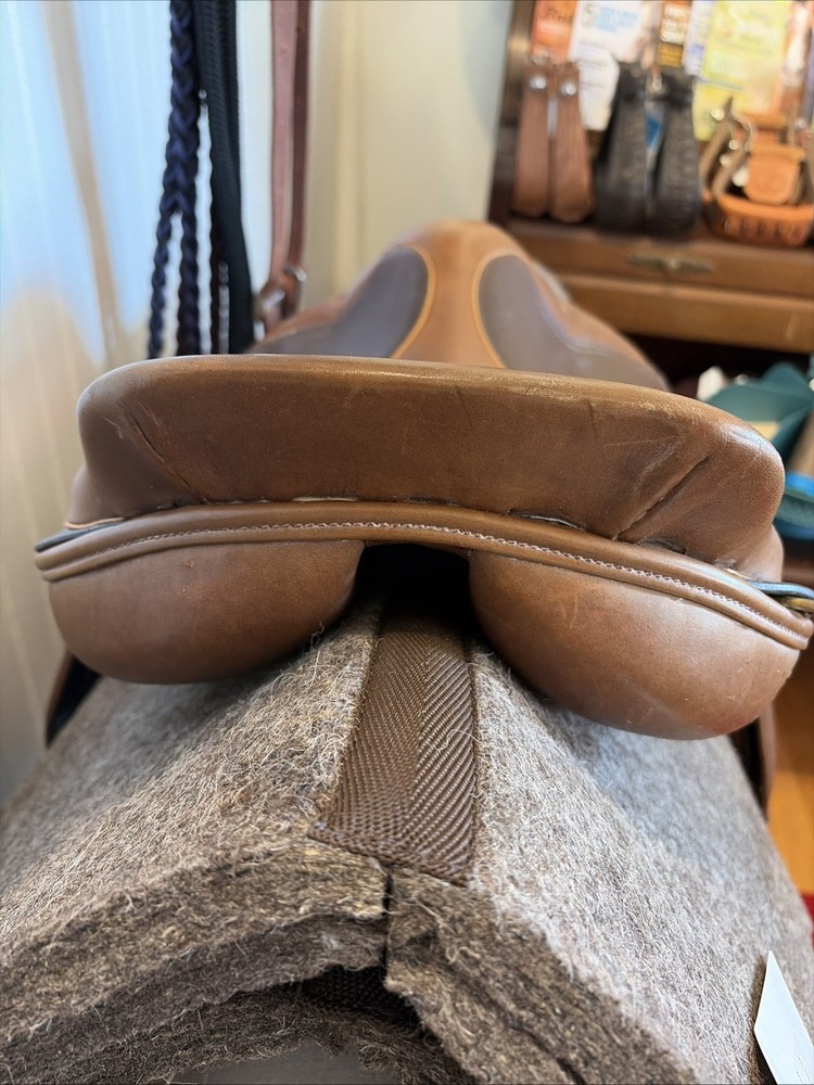 Crosby Soft Ride Jumping saddle