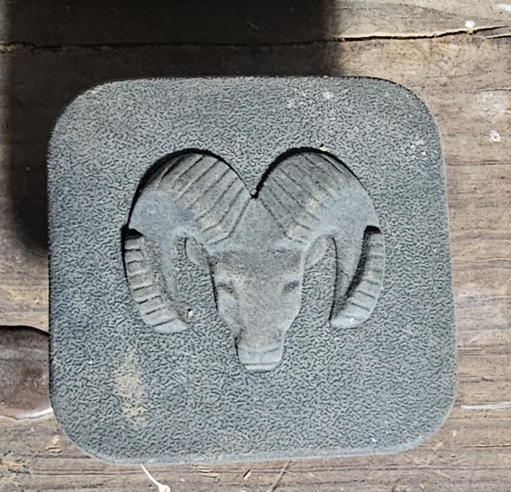 OEM RAM HEAD 2 INCH TRAILER HITCH PLUG