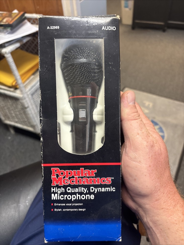 Popular Mechanics Microphone A-32969 Unidirectional Dynamic Microphone