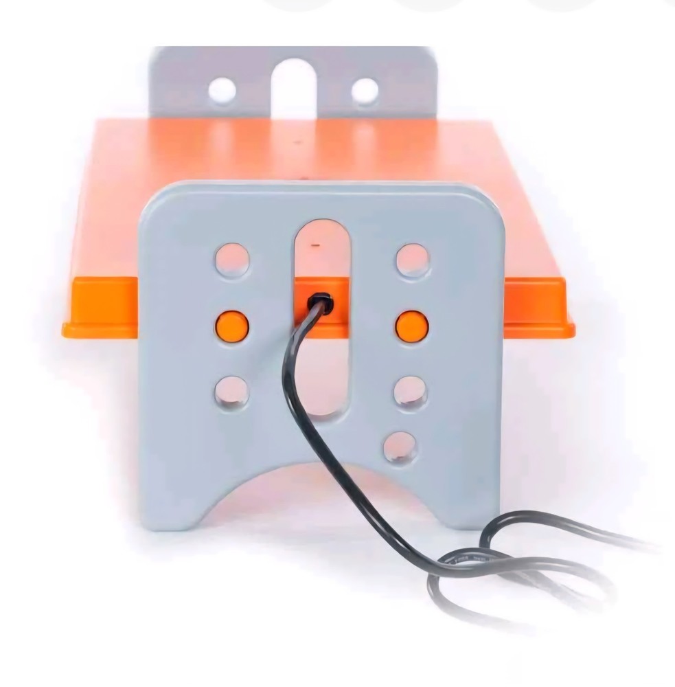 K&H Thermo-Poultry Brooder - Adjustable Height - Pre-owned - Tested - Very Good