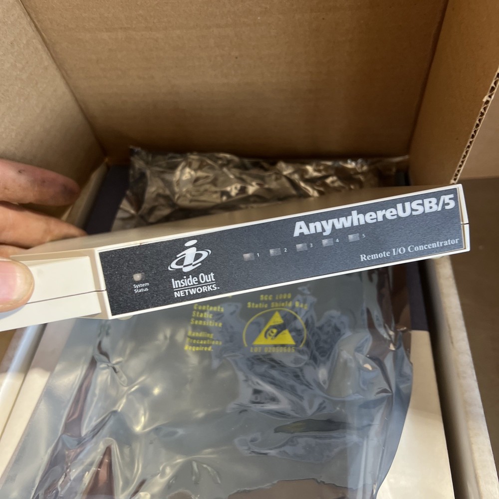 Inside Out Networks AnywhereUSB/5 USB-Over-Ethernet Hub Nos Surplus