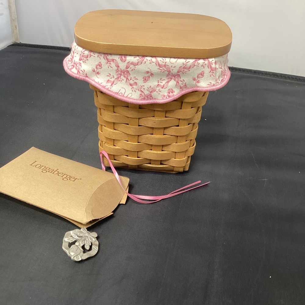 Longaberger Small Rectangle Hope Basket With Cloth/plastic Liners And Medallion