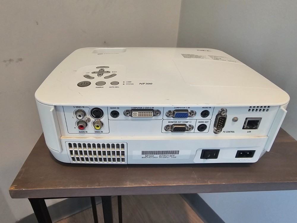 NEC NP300 Projector XGA Conference room