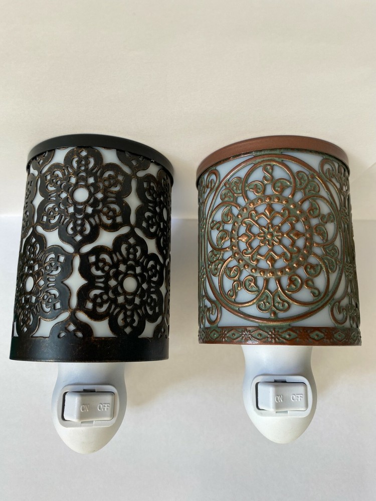 Wax Warmer Wall Plug-In Swivel Mount