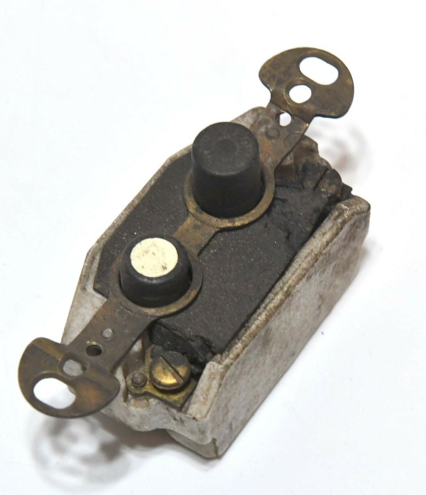 VINTAGE SINGLE POLE PUSH BUTTON LIGHT SWITCH IM3