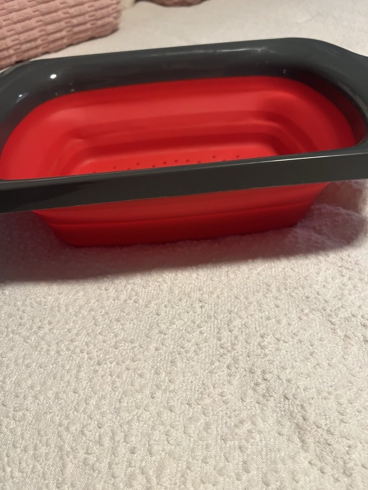 Red Over Sink Adjustable Collapse Strainer
